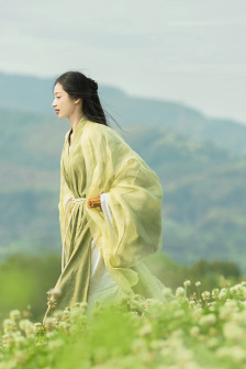年轻丰满的继牳3免费看